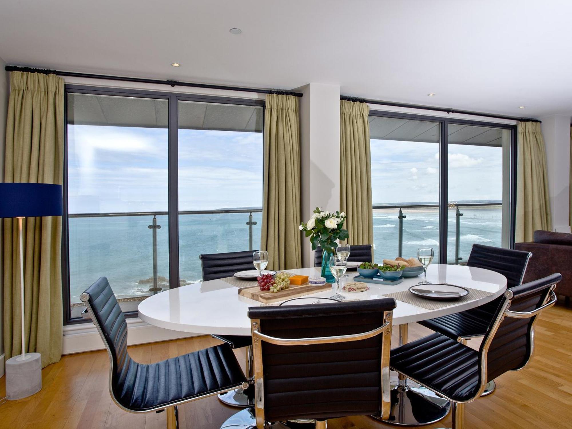 웨스트워드 호 The Penthouse Bay View 아파트 외부 사진